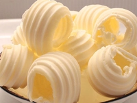 Tereyağı Kullanımı ve Faydaları Nelerdir? Tereyağı Kullanımı ve Faydaları Nelerdir?